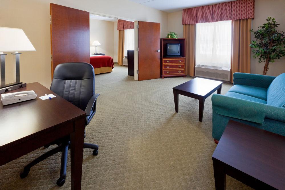 Best Western Plus Wilkes Barre-Scranton Airport Hotel Pittston Extérieur photo