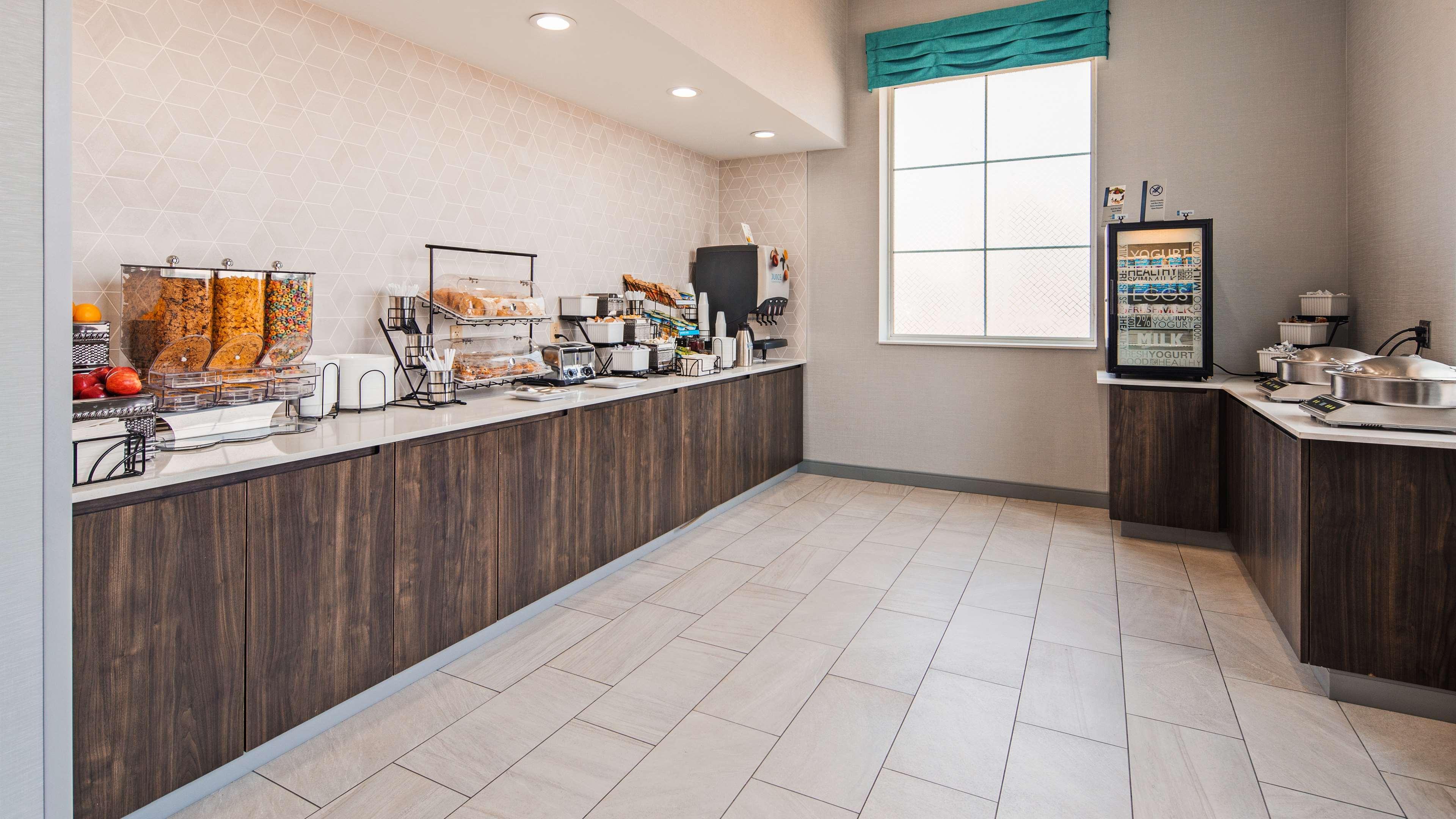 Best Western Plus Wilkes Barre-Scranton Airport Hotel Pittston Extérieur photo