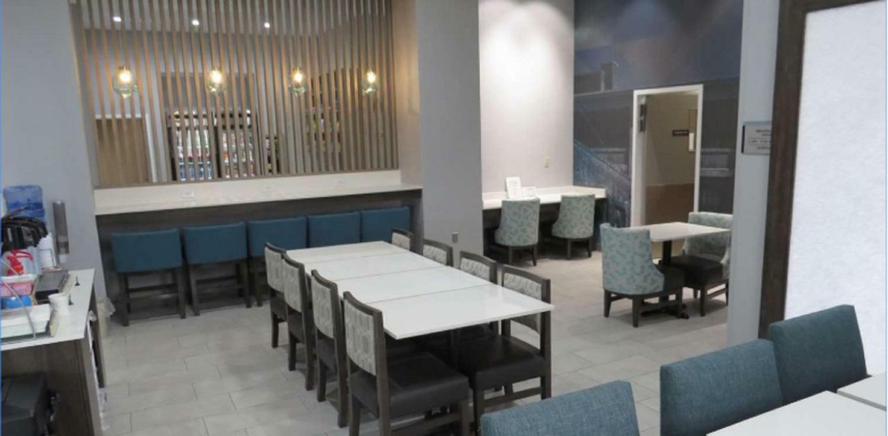 Best Western Plus Wilkes Barre-Scranton Airport Hotel Pittston Extérieur photo